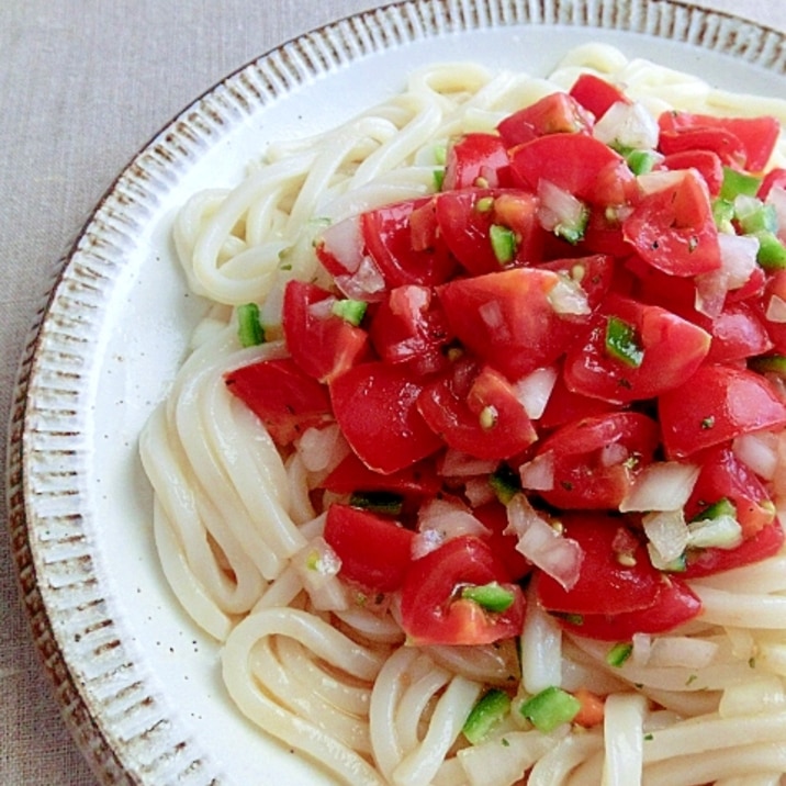 冷凍うどんで♪サルサうどん